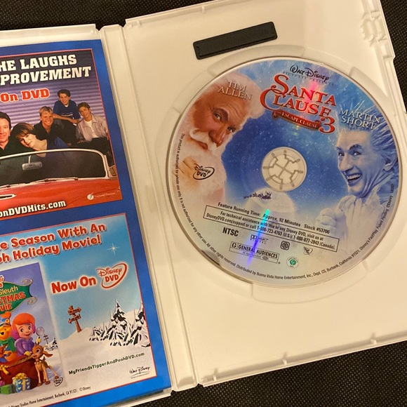 Walt Disney- “The Santa Clause 3 - The Escape Clause” DVD - Picture 3 of 3